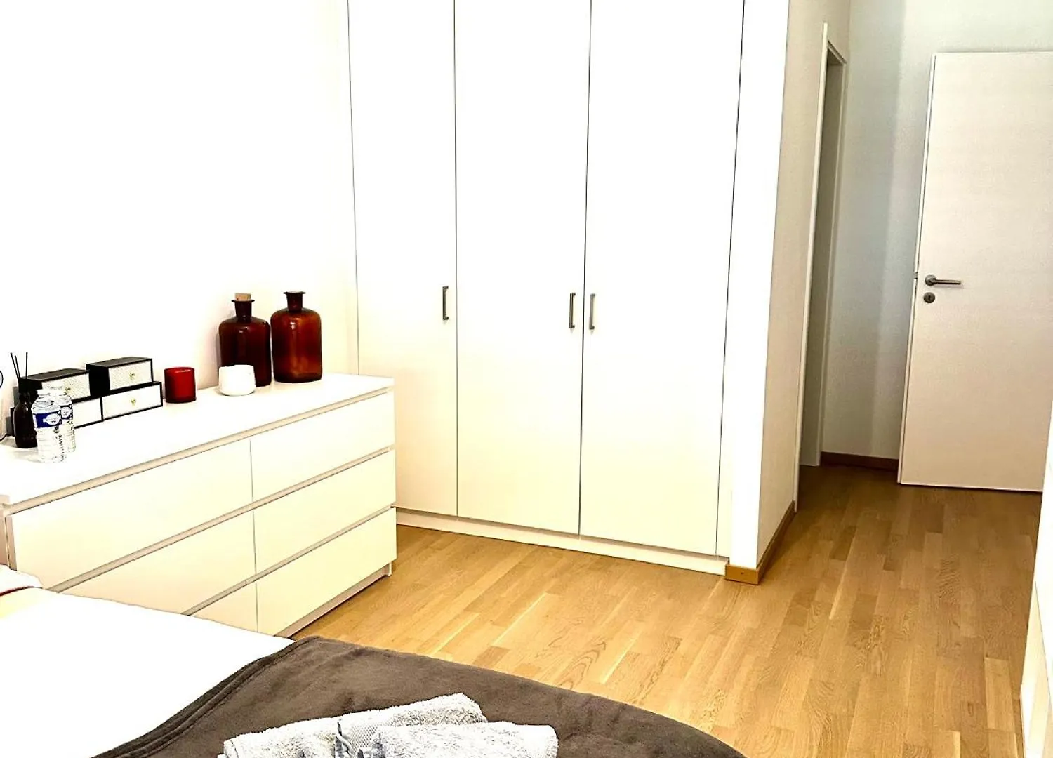 Magnifique, 2 Chambres A 8 Minutes A Pieds Du Jet D'Eau! Geneva